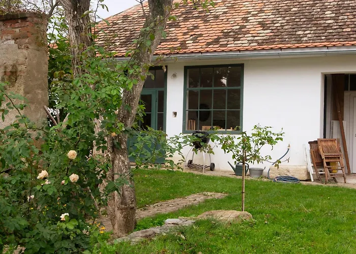 Dasfritsch-historisches Weinbauernhaus Im Gruenen